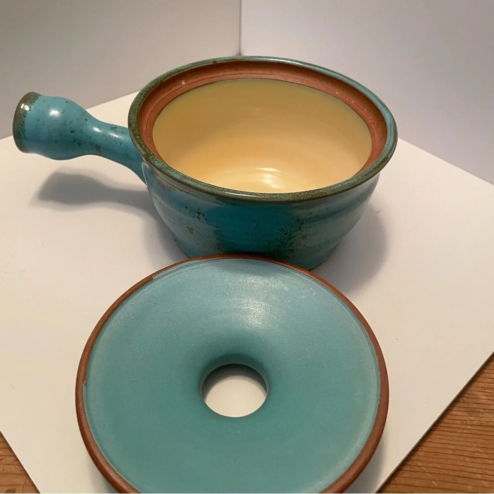 Studio Art Pottery Soup Bowl With Lid Artist Signed‎